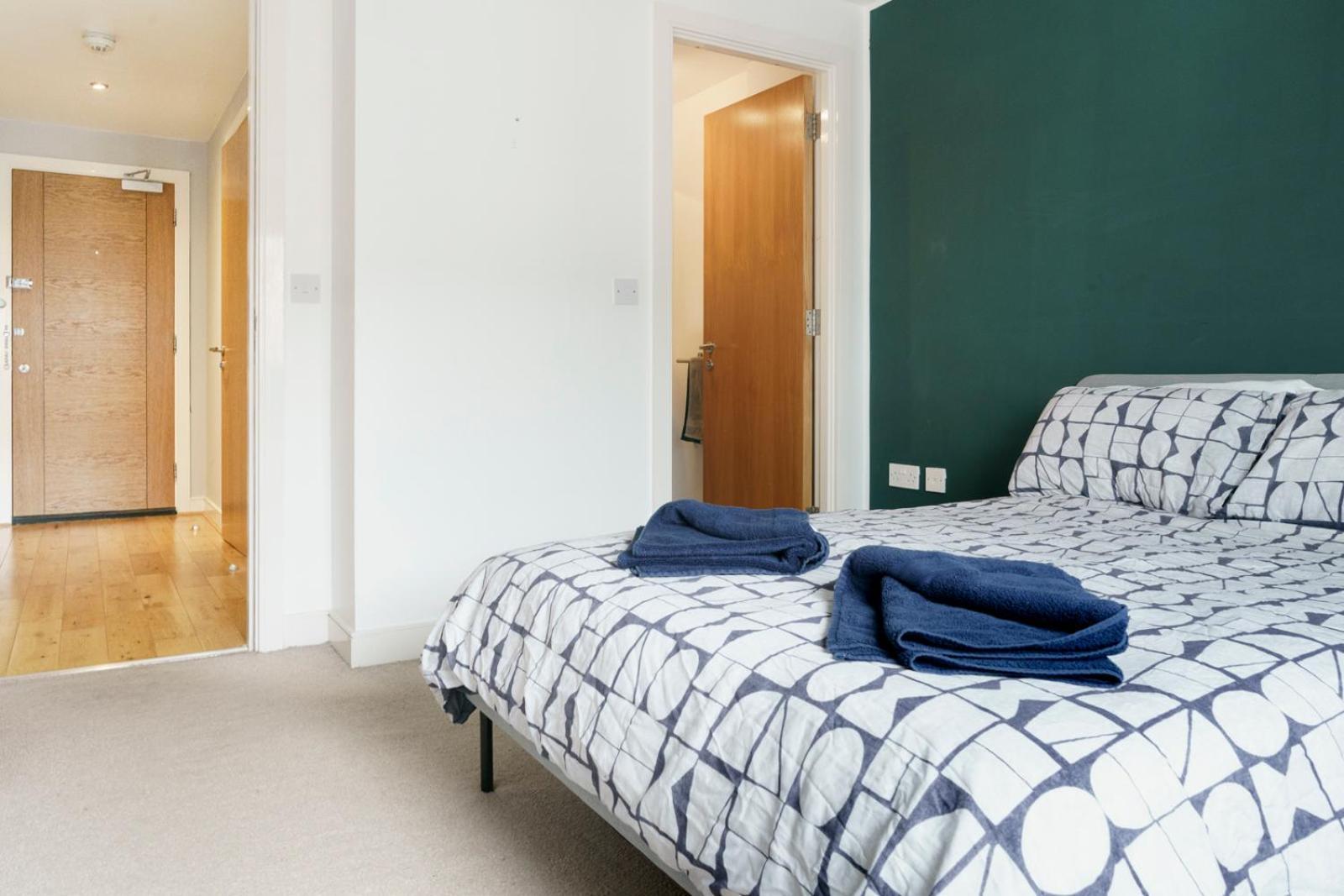 Stylish City Centre 2 Bedroom Apartment With Belfast Cityscape View Exterior foto