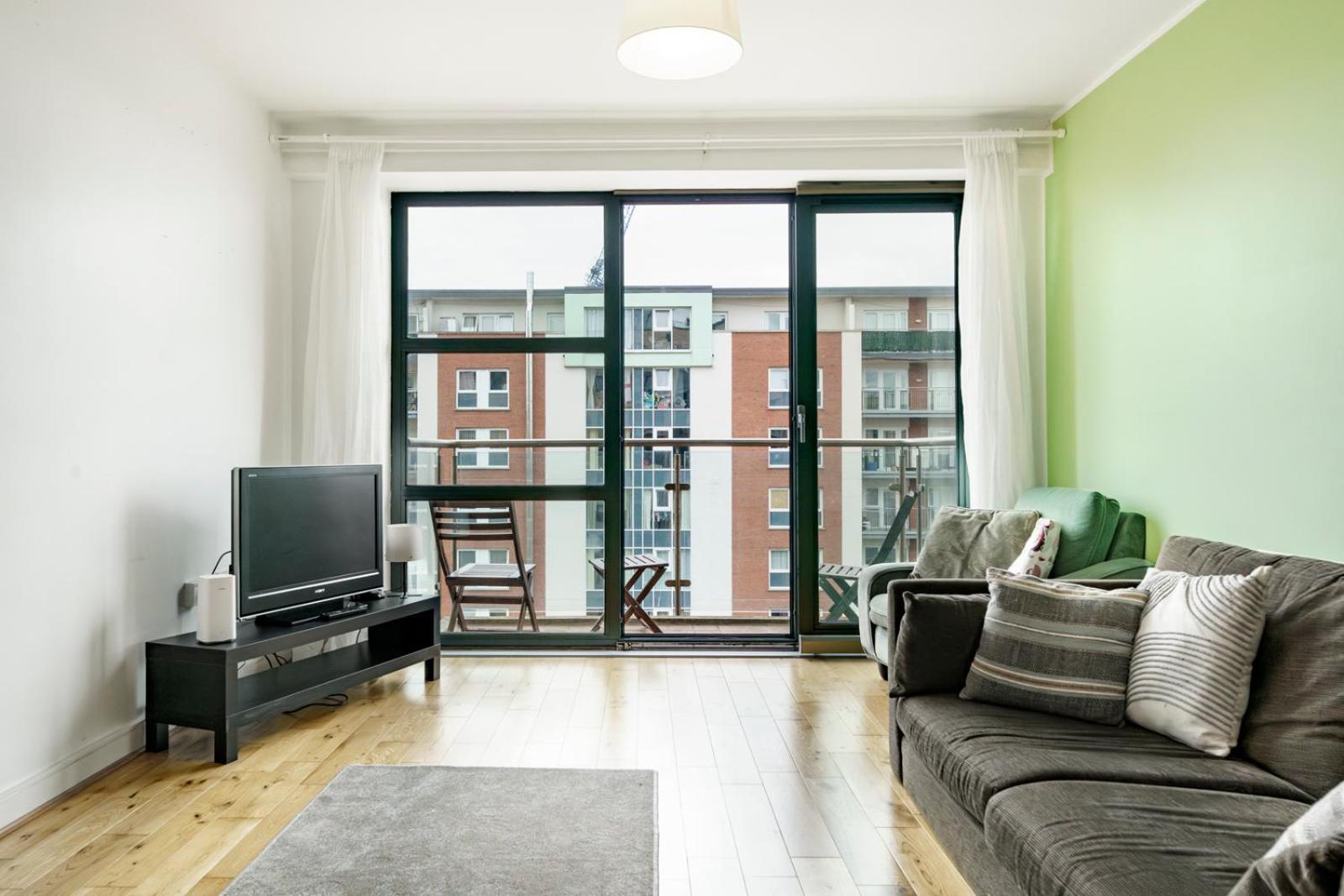 Stylish City Centre 2 Bedroom Apartment With Belfast Cityscape View Exterior foto